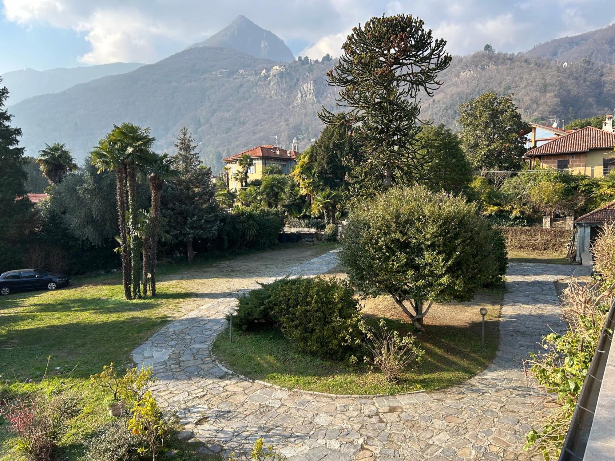 Residenza Dei Fiori Apart otel Cannero Riviera Dış mekan fotoğraf