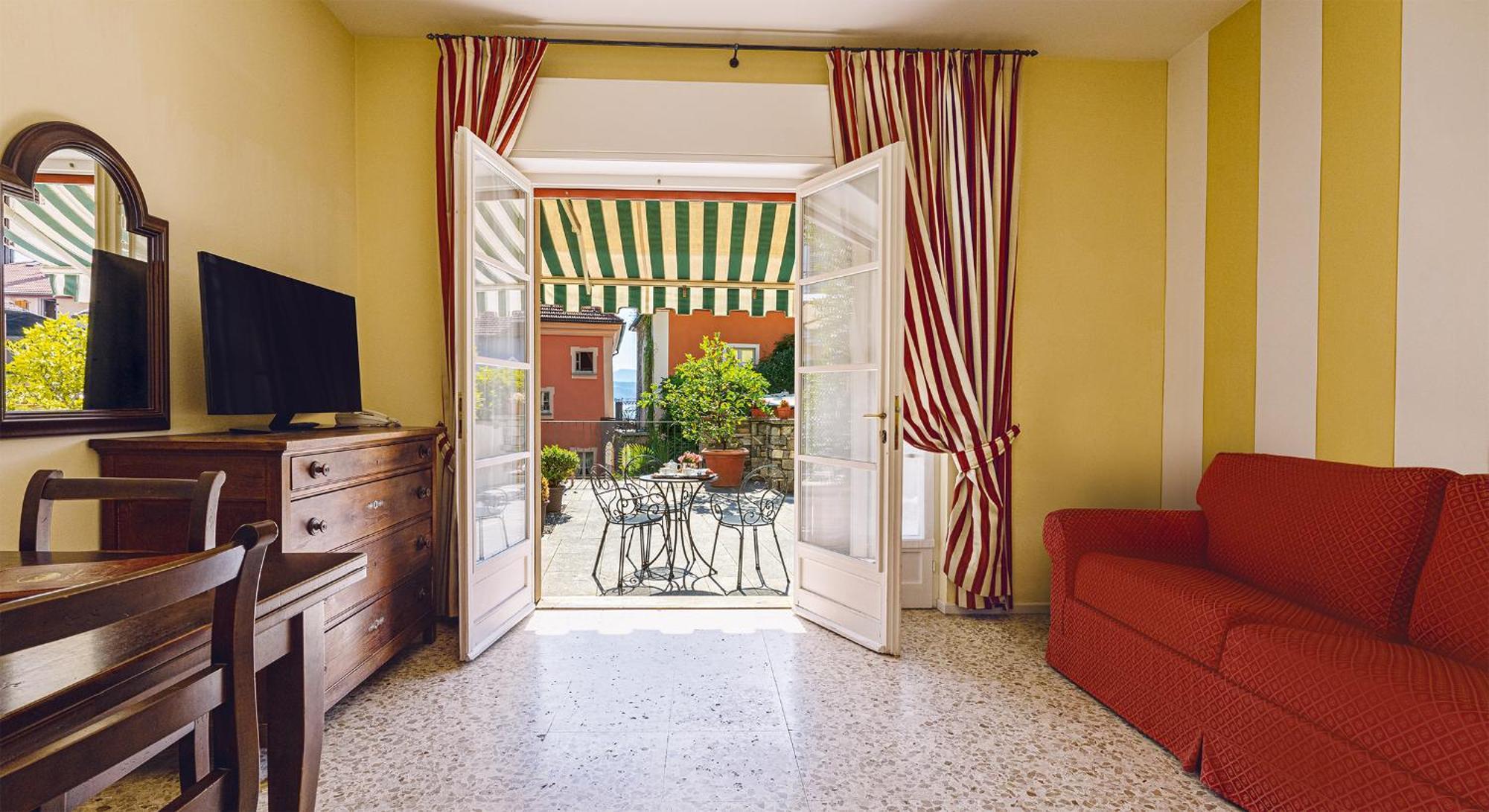 Residenza Dei Fiori Apart otel Cannero Riviera Dış mekan fotoğraf