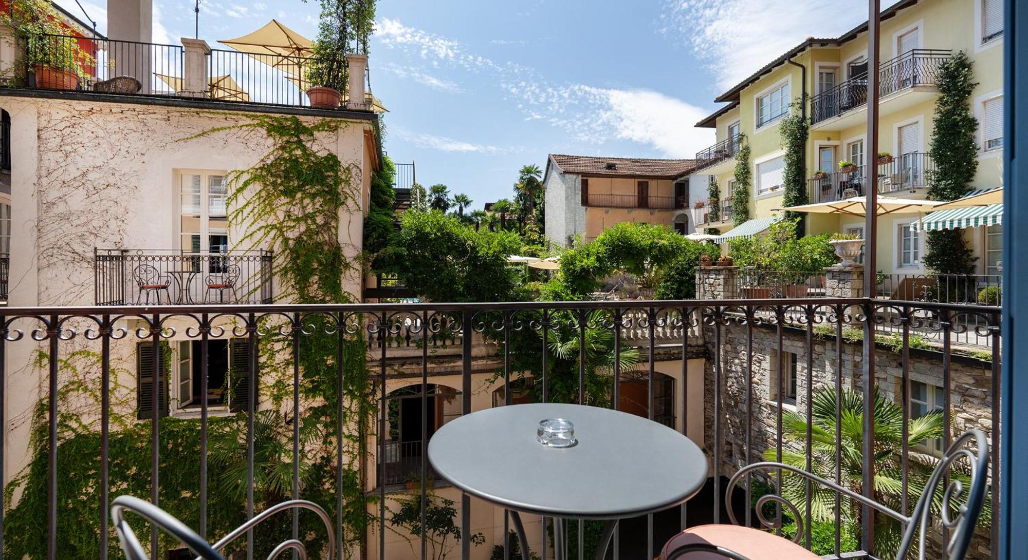 Residenza Dei Fiori Apart otel Cannero Riviera Dış mekan fotoğraf